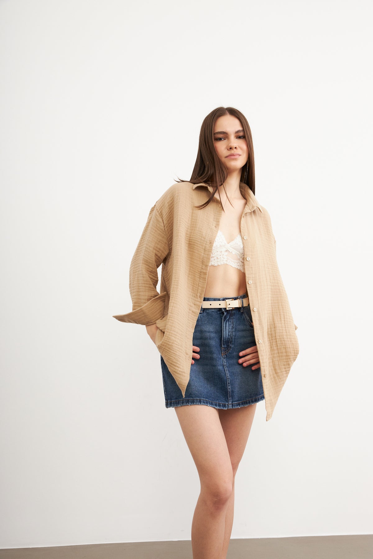 Kadın Krem Oversize Basic Müslin Gömlek
