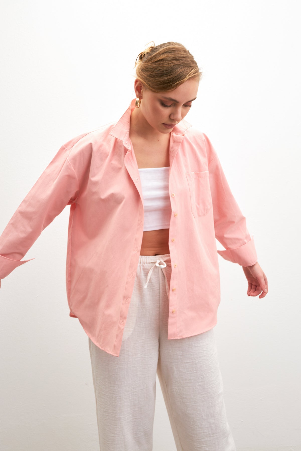 Kadın Pembe Oversize Basic Cep Detaylı Poplin Uzun Kol Gömlek