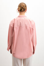 Kadın Pembe Oversize Basic Cep Detaylı Poplin Uzun Kol Gömlek