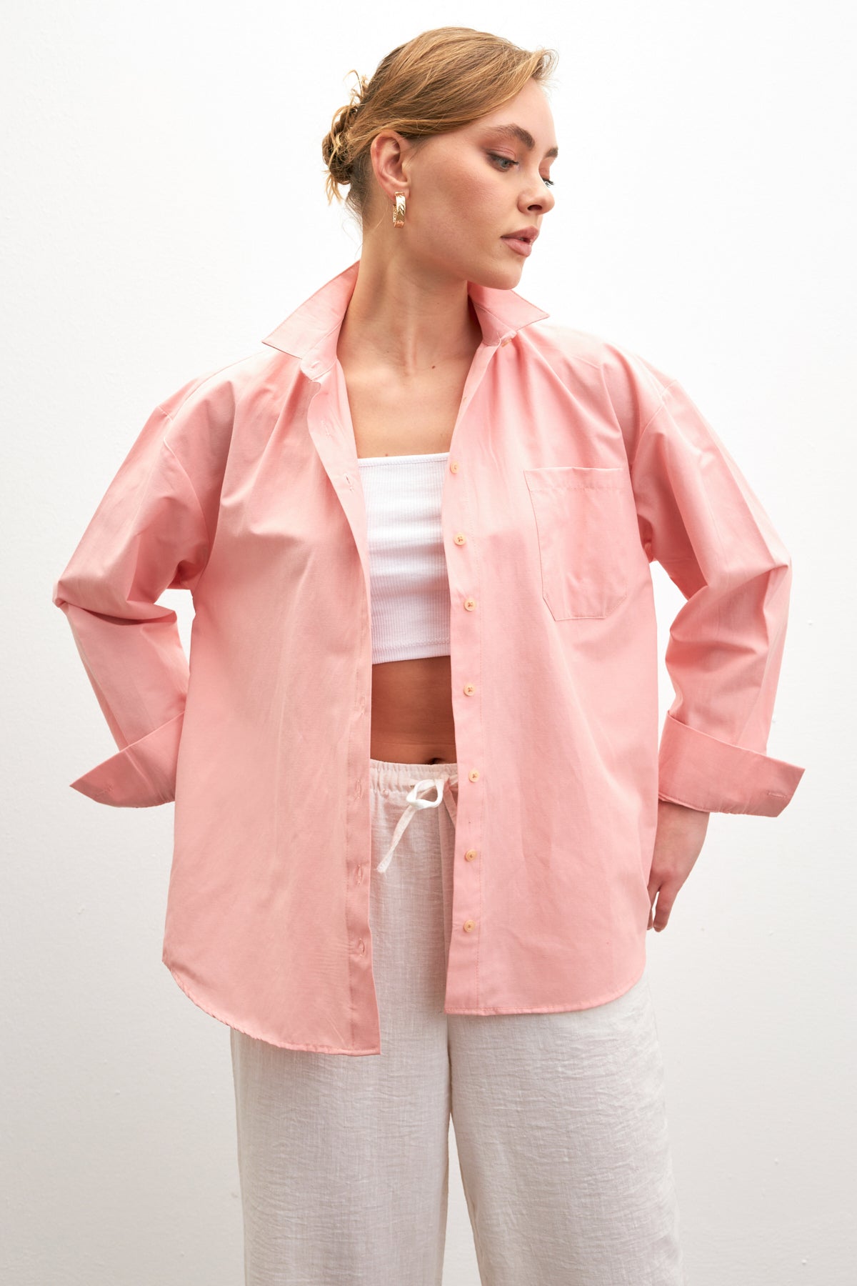 Kadın Pembe Oversize Basic Cep Detaylı Poplin Uzun Kol Gömlek