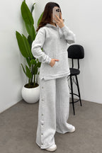 Kadın Açık Gri Şardonlu Çıtçıt Detaylı Yumuşak Sweatshirt Takım