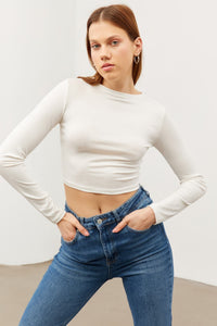Kadın Beyaz Bisiklet Yaka Yarım Balıkçı Crop Bluz