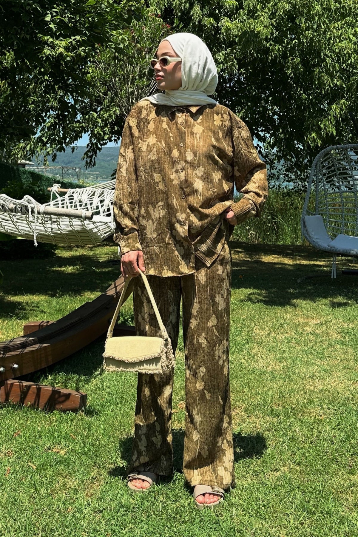 Kadın Koyu Hardal Yaprak Efektli Krinkıl Gömlek Pantolon Alt Üst Takım