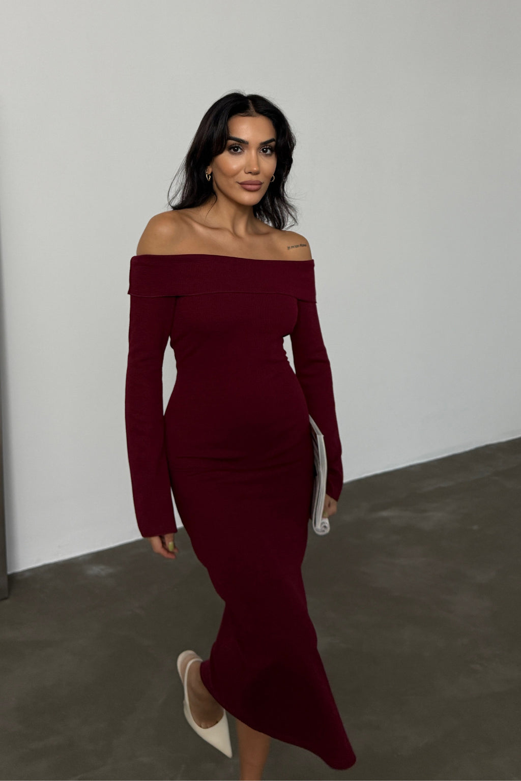 Kadın Bordo Carmen Yaka Yırtmaç Detaylı Midi Boy Basic Örme Elbise
