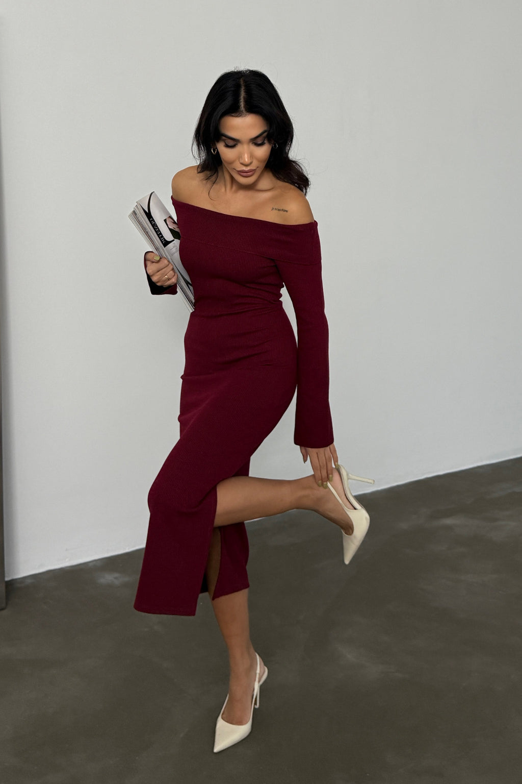 Kadın Bordo Carmen Yaka Yırtmaç Detaylı Midi Boy Basic Örme Elbise