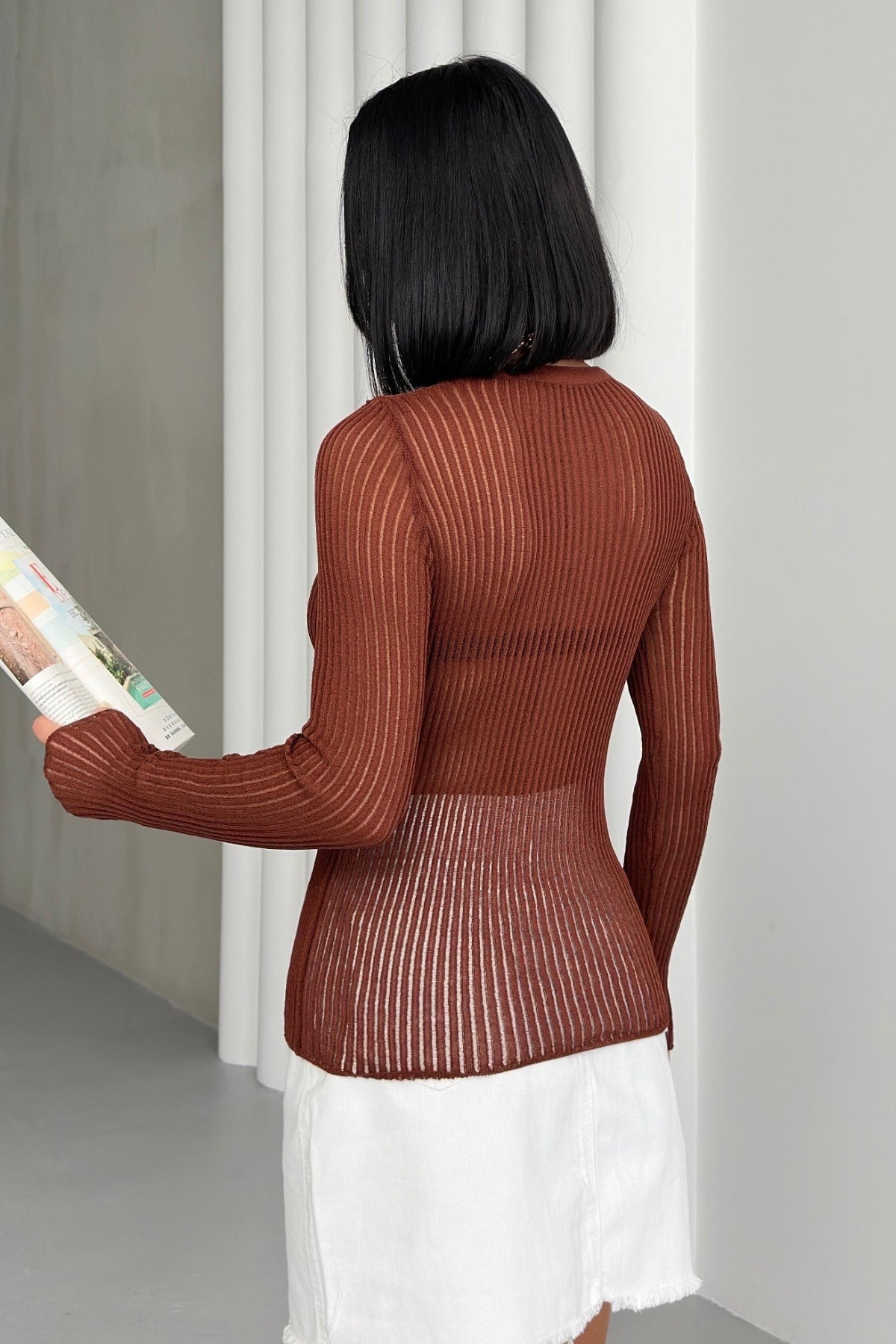 Kadın Acı Kahve Bisiklet Yaka Şerit Detaylı Premium Transparan Bluz