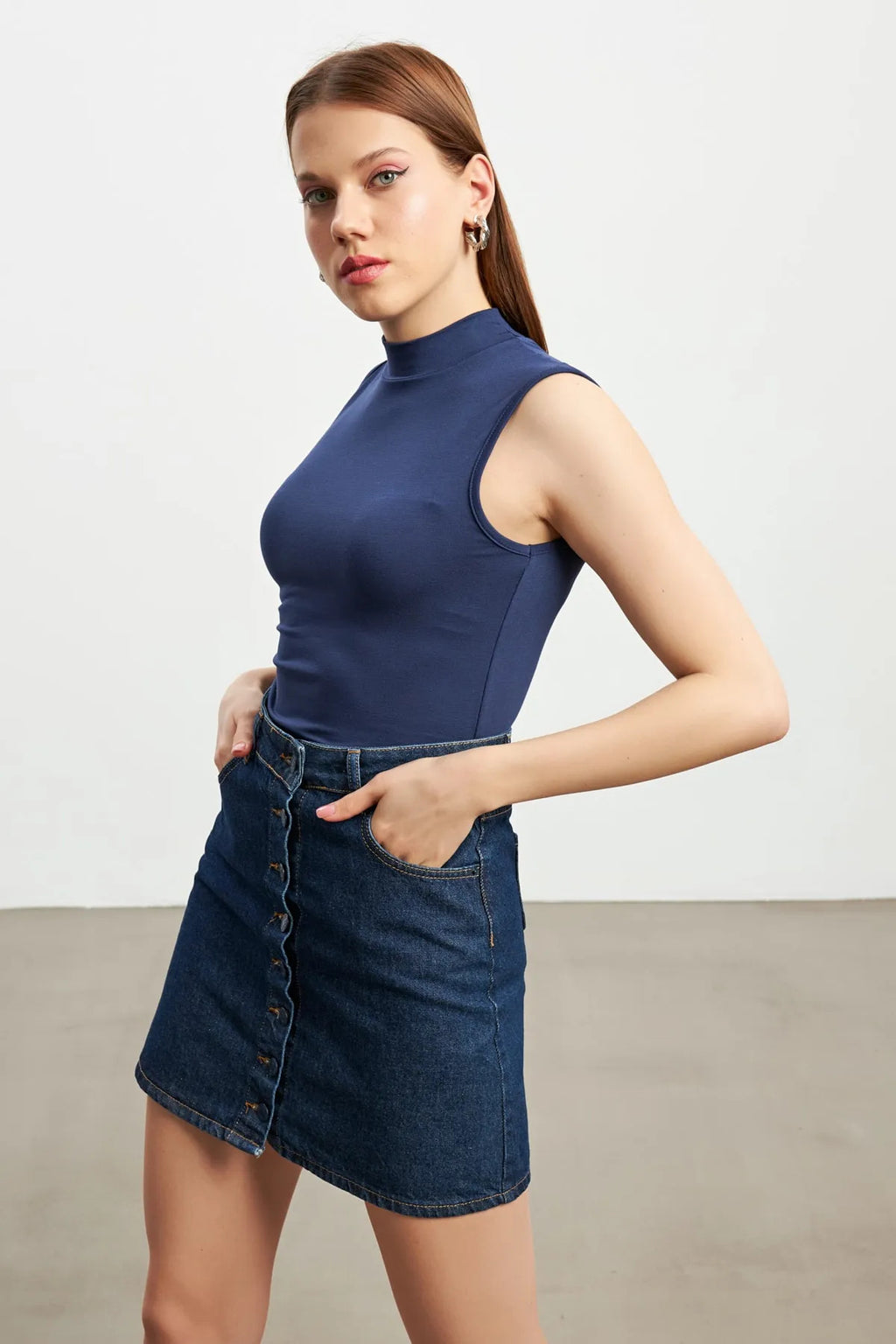 Kadın Krem Lacivert 2'li Kolsuz Body
