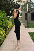 Kadın Siyah Fitilli Askılı V Yaka Basic Midi Boy Triko Elbise