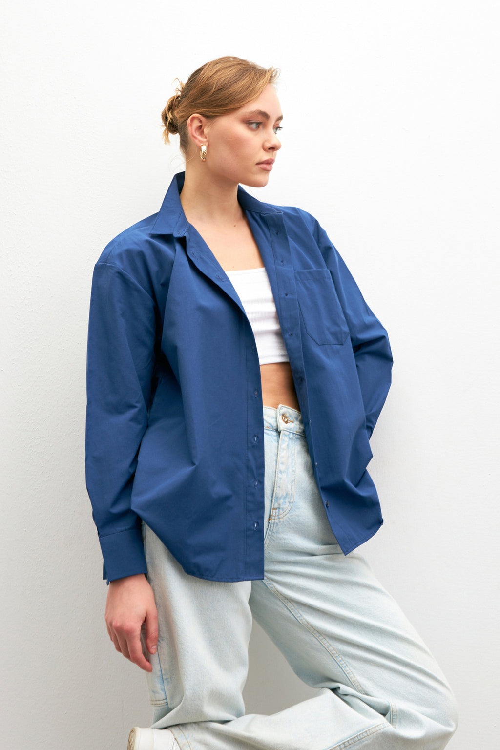 Kadın Lacivert Oversize Basic Cep Detaylı Poplin Uzun Kol Gömlek