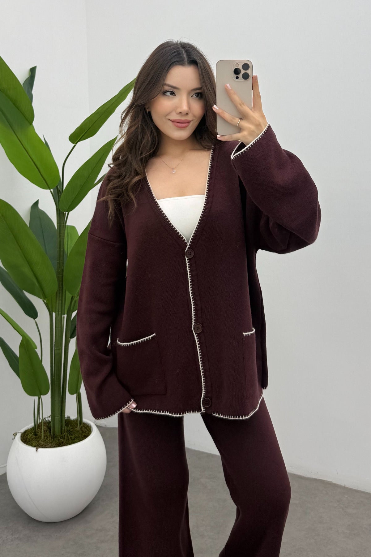 Kadın Bordo Cep Detaylı Çoban Dikişli Hırka Pantolon Alt Üst Triko Takım