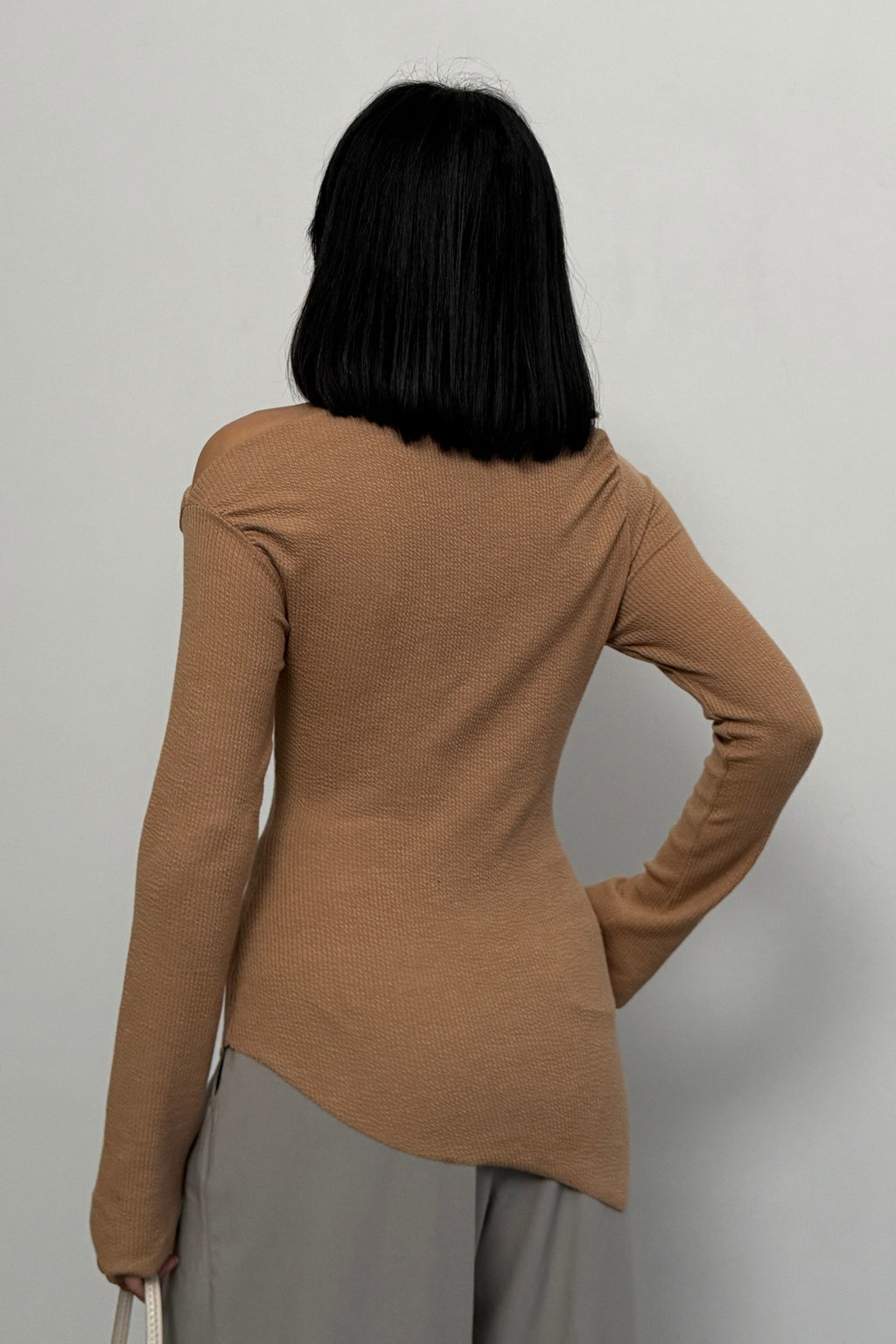 Kadın Bisküvi Drapeli Kayık Yaka Asimetrik Likralı Örme Bluz
