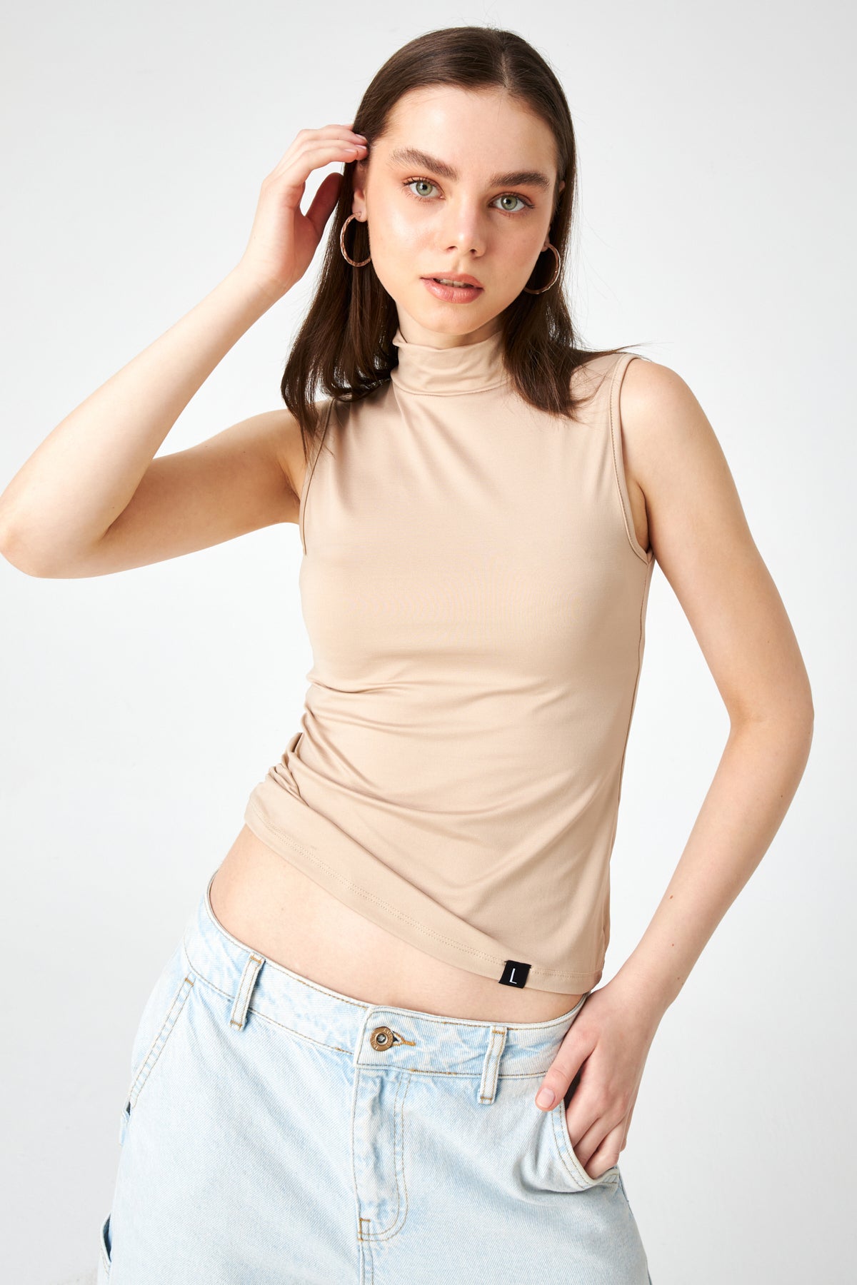 Kadın Krem Kolsuz Soft Touch Basic Bluz