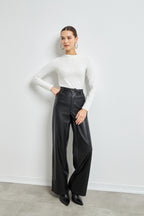 Kadın Beyaz Ultra Soft Esnek Bisiklet Yaka Basic Bluz