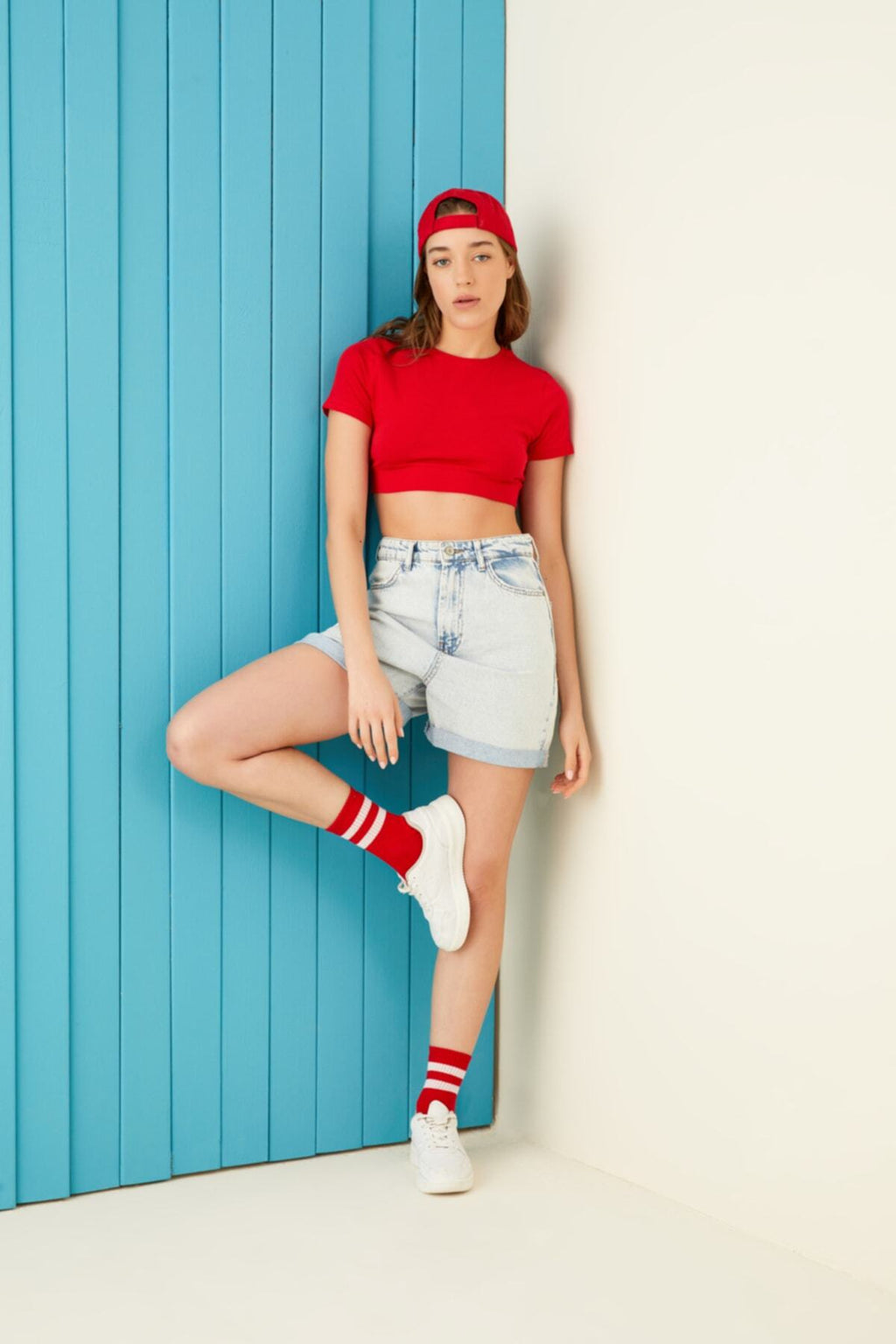 Kadın Kırmızı Pamuklu Likralı Crop Tshirt