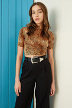 Kadın Turuncu Leopar Desenli Kısa Kol Crop Bluz