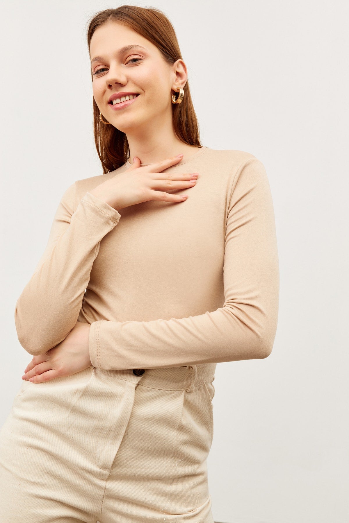 Kadın Krem Bisiklet Yaka Body